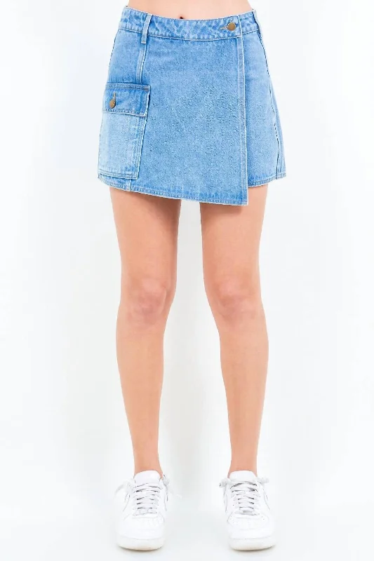 Cargo Pocket Mini Length Skort In Blue