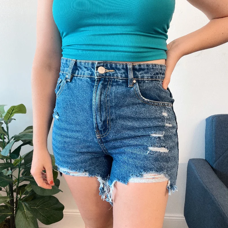 Roxy Mom Shorts • Medium Wash